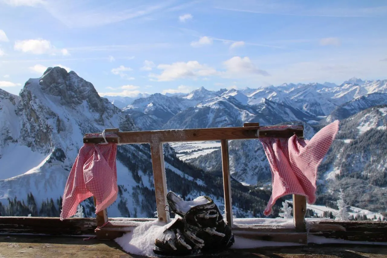 Falkenstein: Peaceful Family Apartment in Pfronten with Königscard Germany